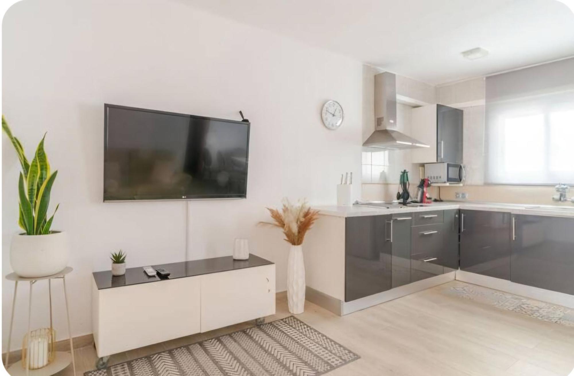 Hermoso Apartamento Cerca Al Mar Blanes Ngoại thất bức ảnh